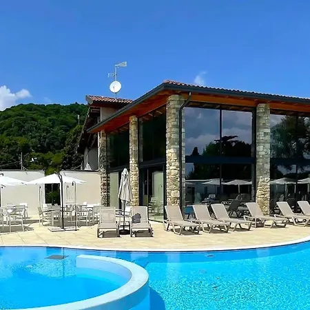 Solcio Village Campsite Lesa