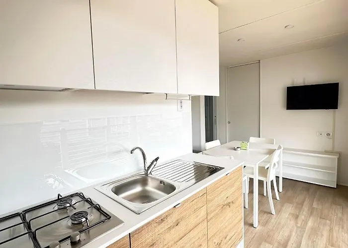 Campeggio Solcio Village