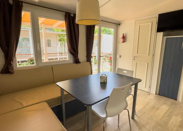 Campingplads Solcio Village Lesa